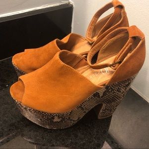 JEFFREY CAMPBELL Platform Python Snake Skin Heels